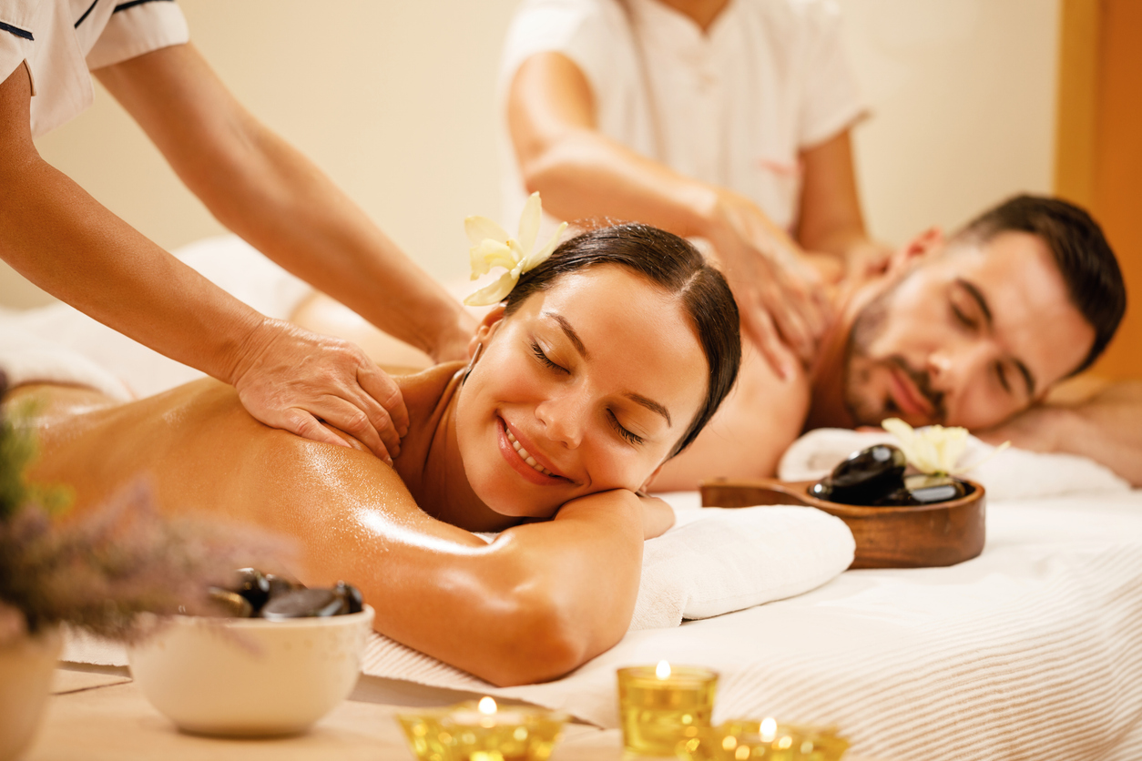 wellness package for couples in the countryside couples massage at Kristály Hotel Ajka