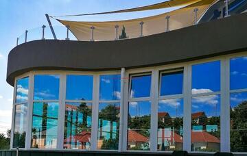 Modern hotel Veszprém megyében – stílus, kényelem és kikapcsolódás egy helyen